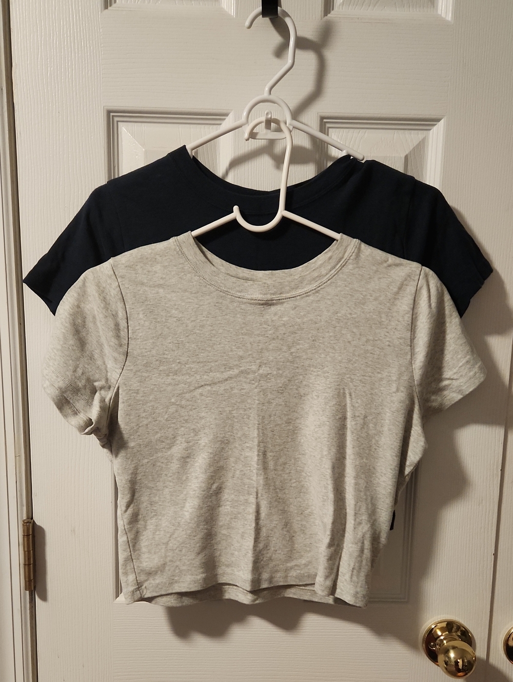 Hollister Cropped Short Sleeve Tees - Navy & Light Gray - L